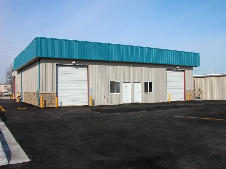 How Rewarding Are Vehicle Service Center? Profits & Break-even