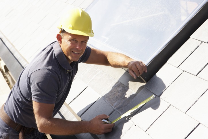 How to become a roofer in the UK 8b35-9614-a419
